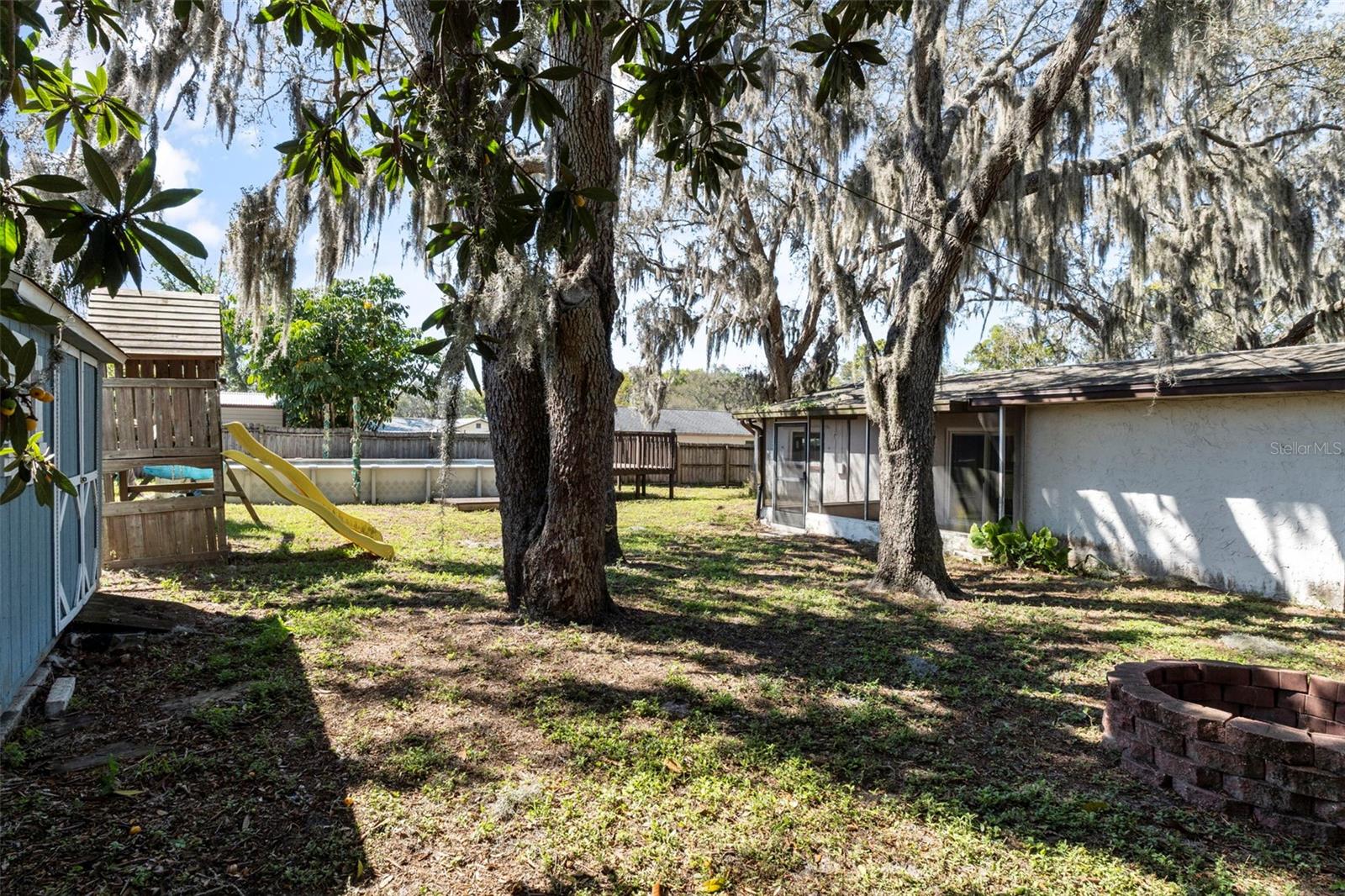 Image 36 of 37 For 6732 Pomander Avenue