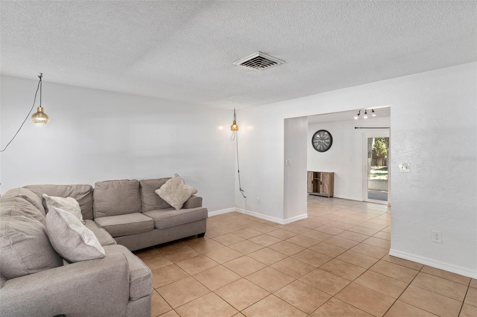 Image 7 of 37 For 6732 Pomander Avenue