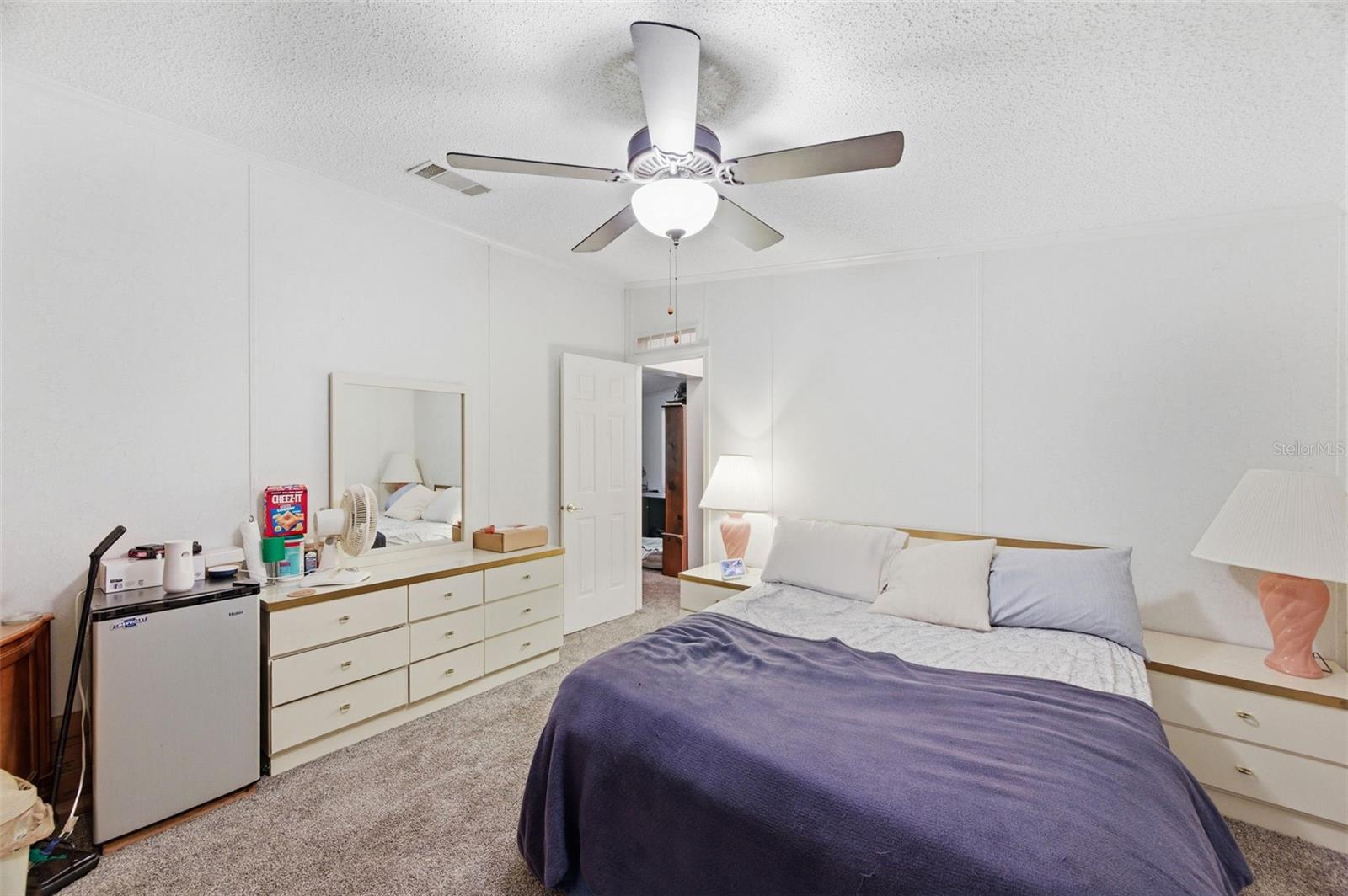 Image 39 of 73 For 9634 Pat Street