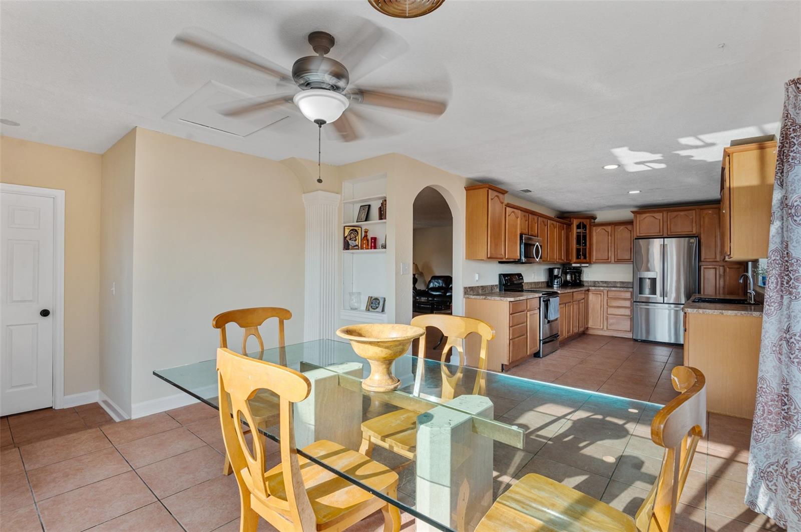 Image 14 of 33 For 1106 Connecticut Road