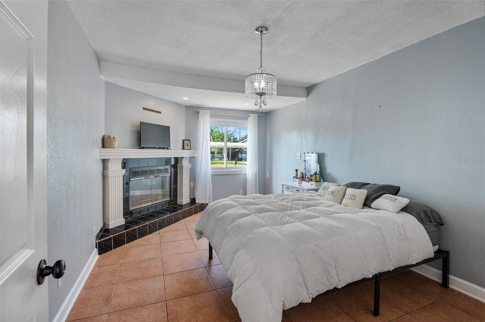 Image 24 of 33 For 1106 Connecticut Road