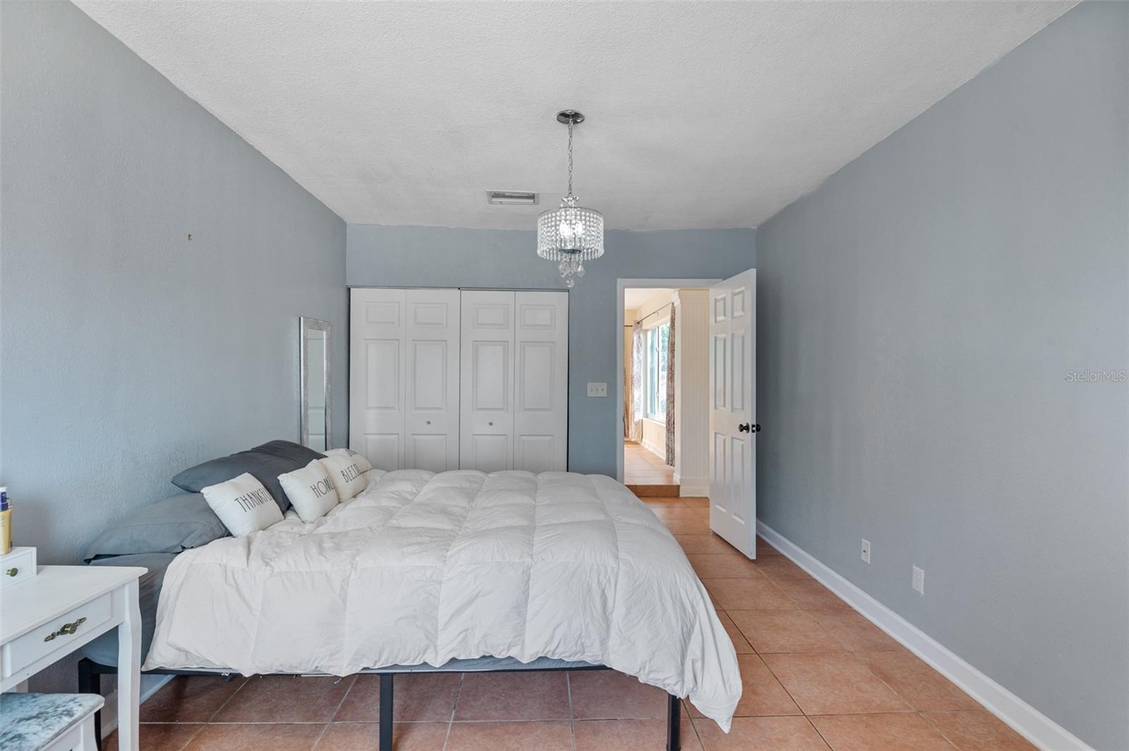 Image 27 of 33 For 1106 Connecticut Road