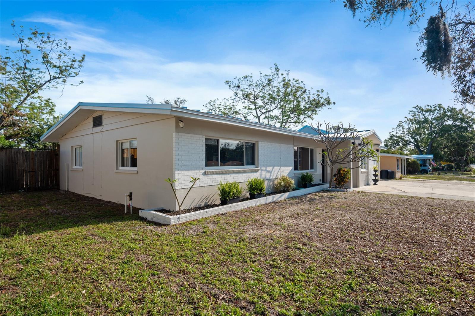 Image 6 of 33 For 1106 Connecticut Road