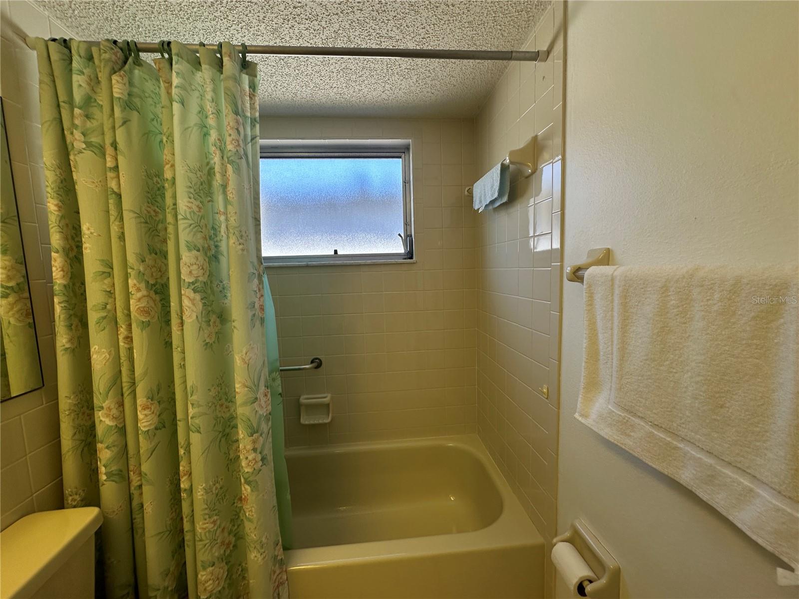 Image 20 of 24 For 9308 Wolcott Lane