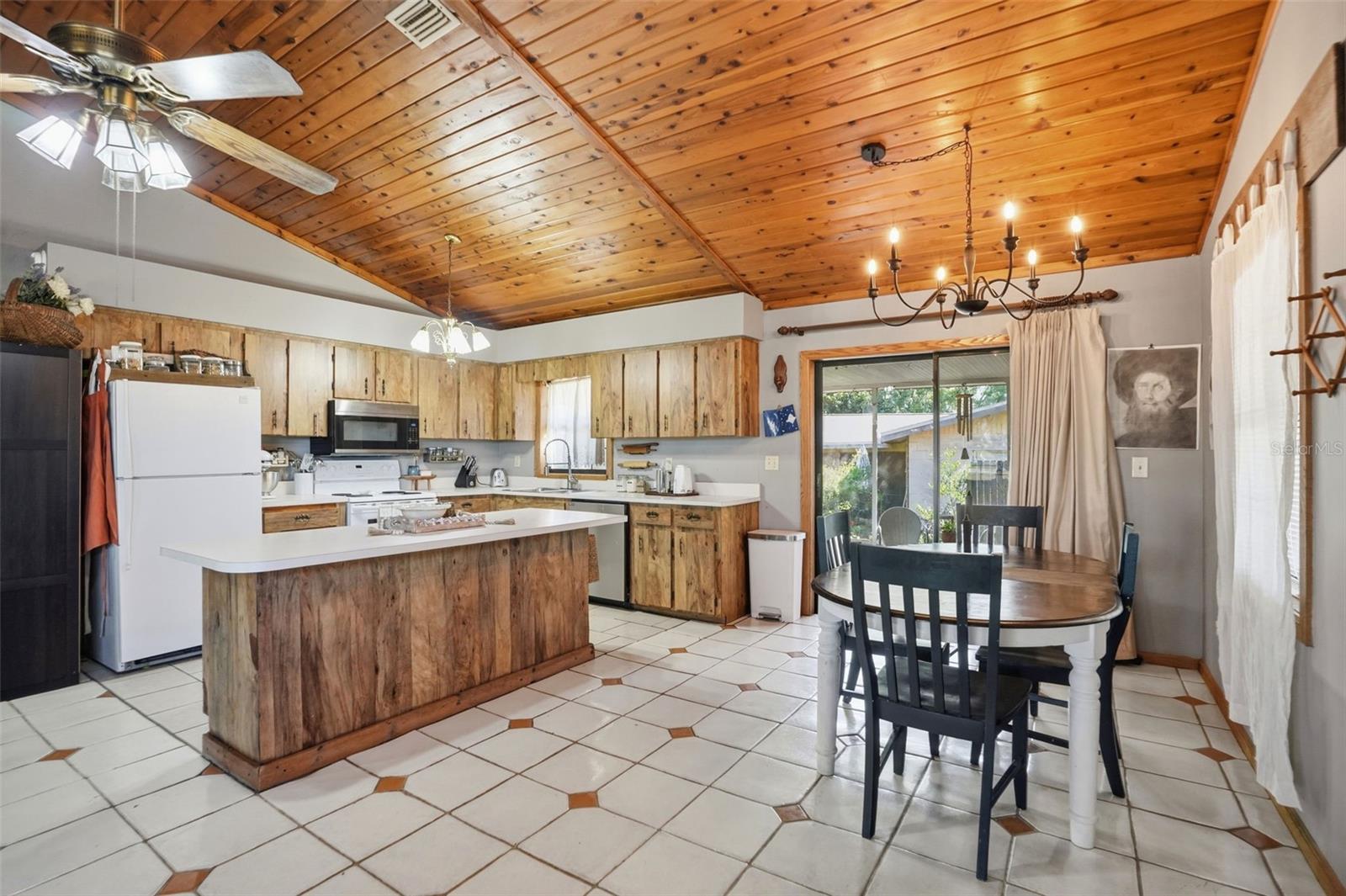 Image 18 of 38 For 33241 Westwood Drive