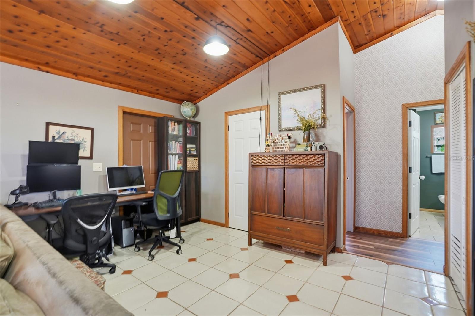 Image 21 of 38 For 33241 Westwood Drive