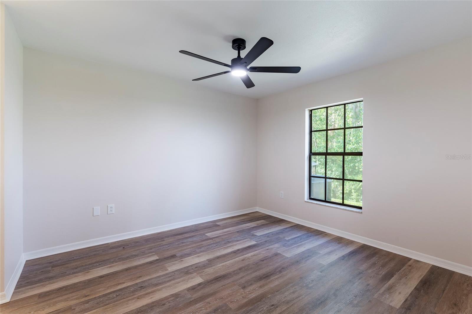 Image 13 of 26 For 13237 Molitor Court 13237