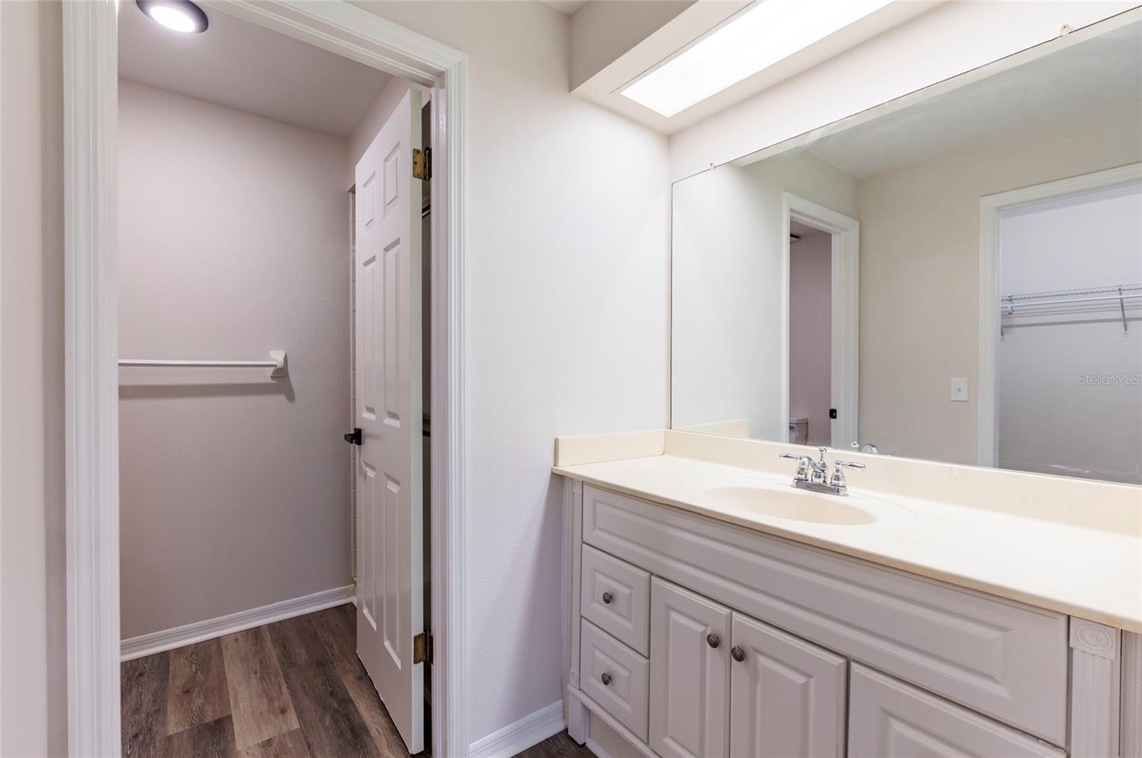 Image 15 of 26 For 13237 Molitor Court 13237