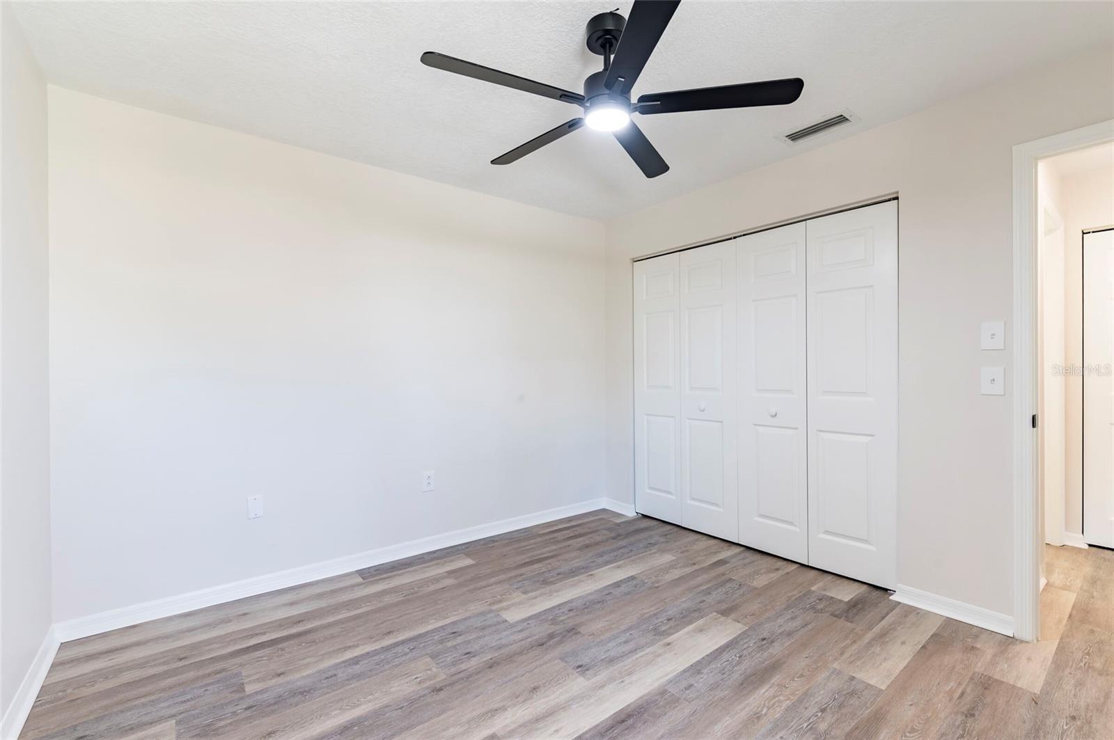 Image 17 of 26 For 13237 Molitor Court 13237