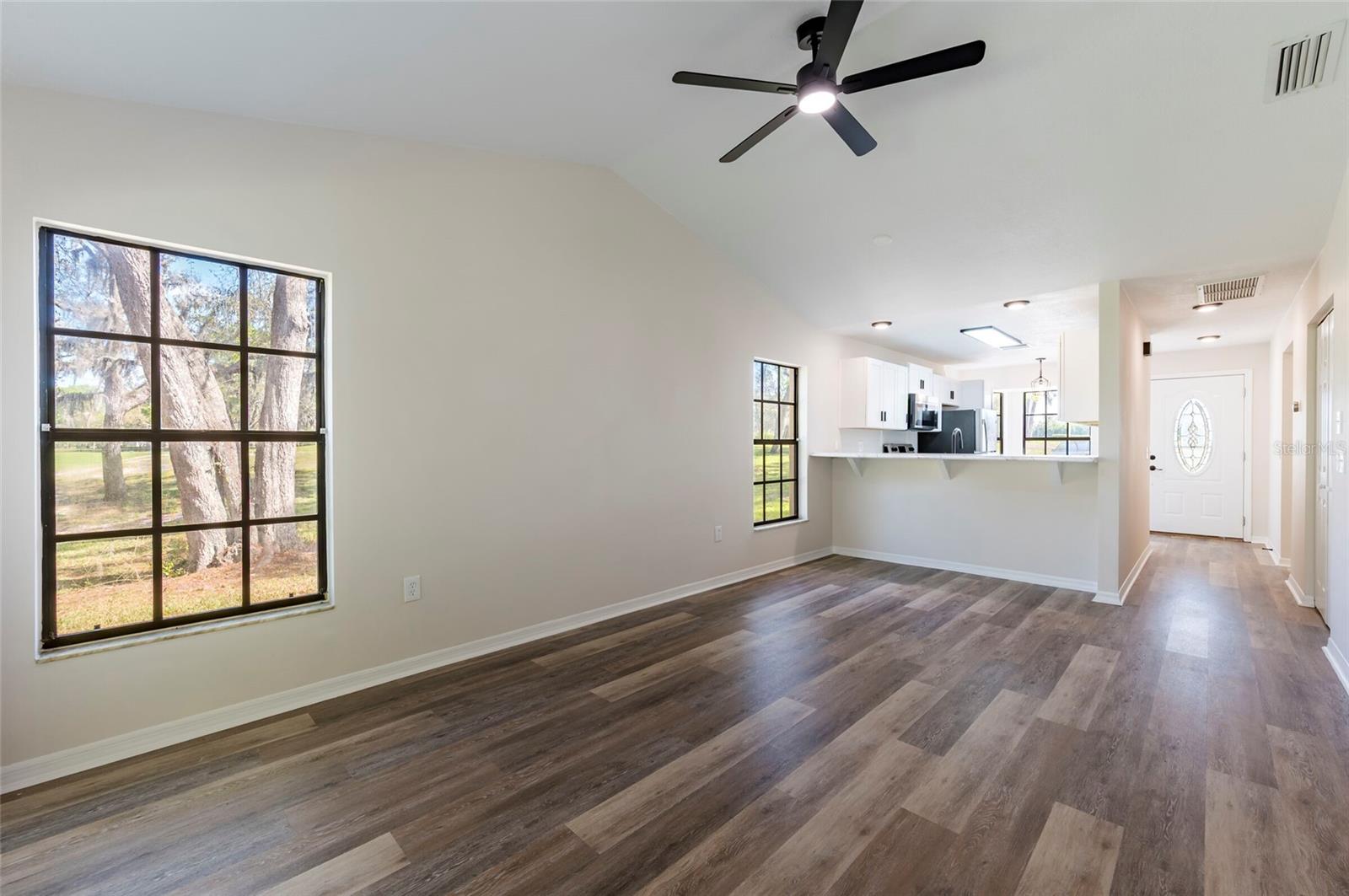 Image 9 of 26 For 13237 Molitor Court 13237