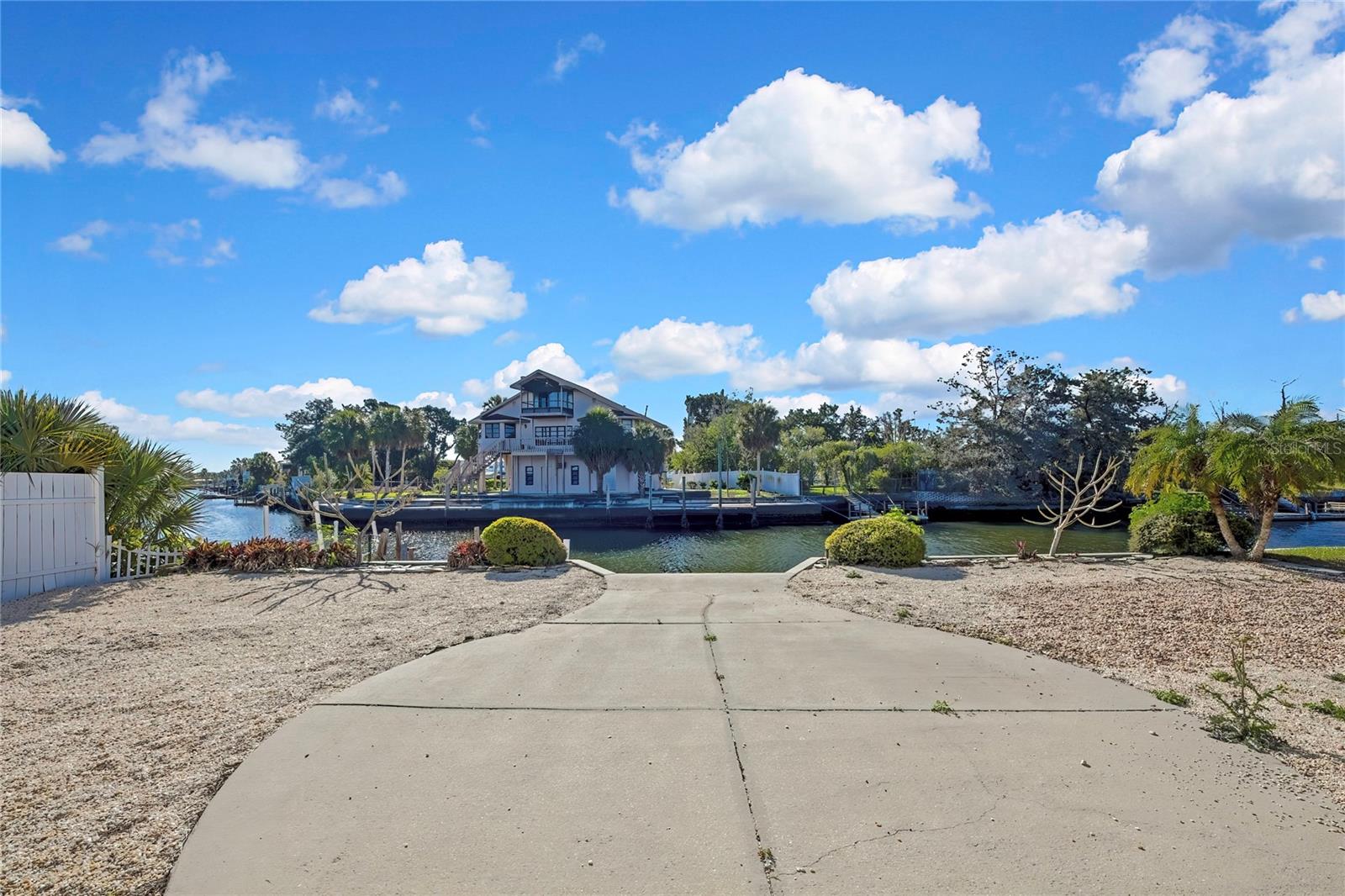 Image 9 of 63 For 3436 Minnow Creek Drive