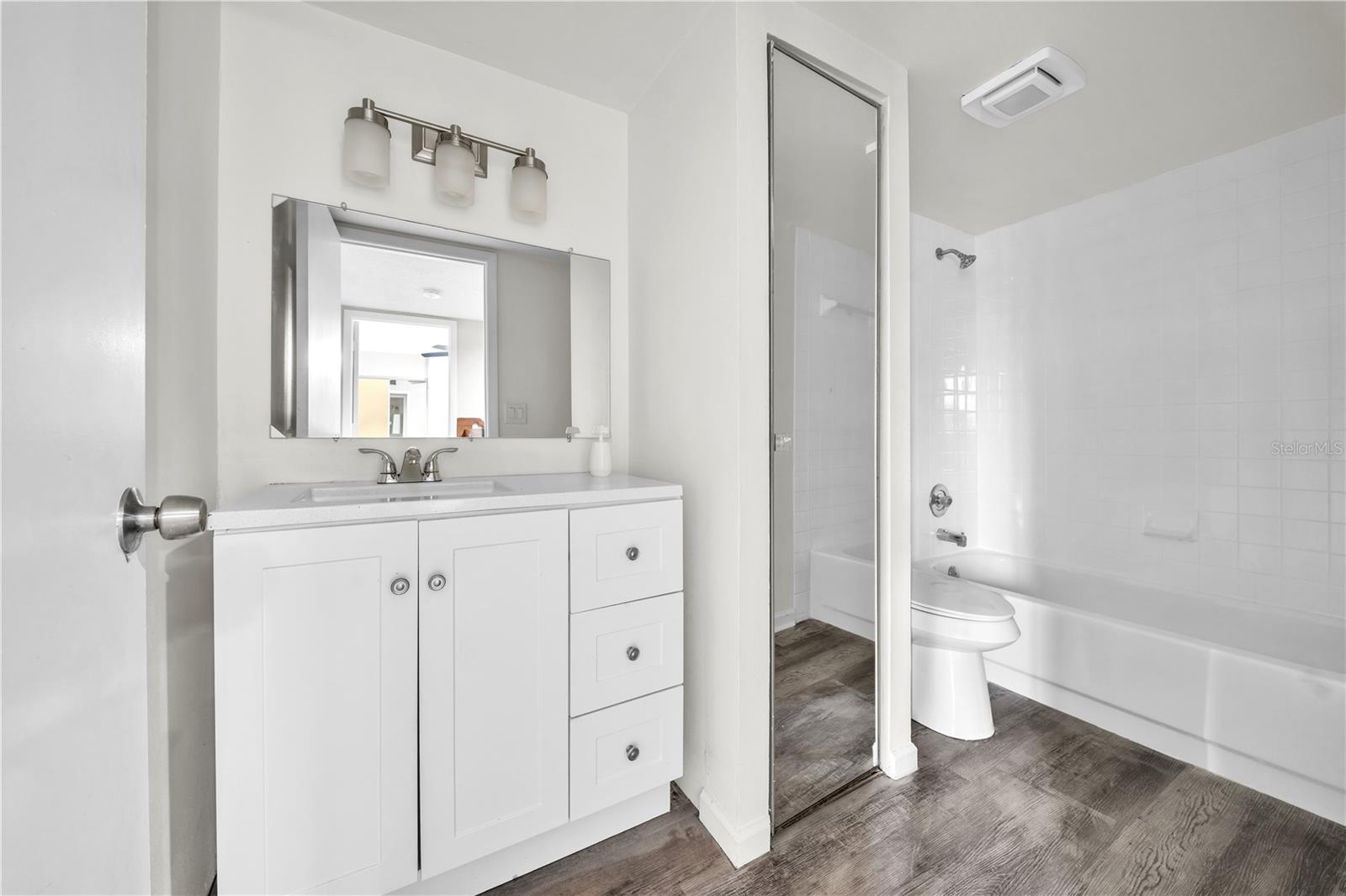 Image 14 of 36 For 2605 10th Court