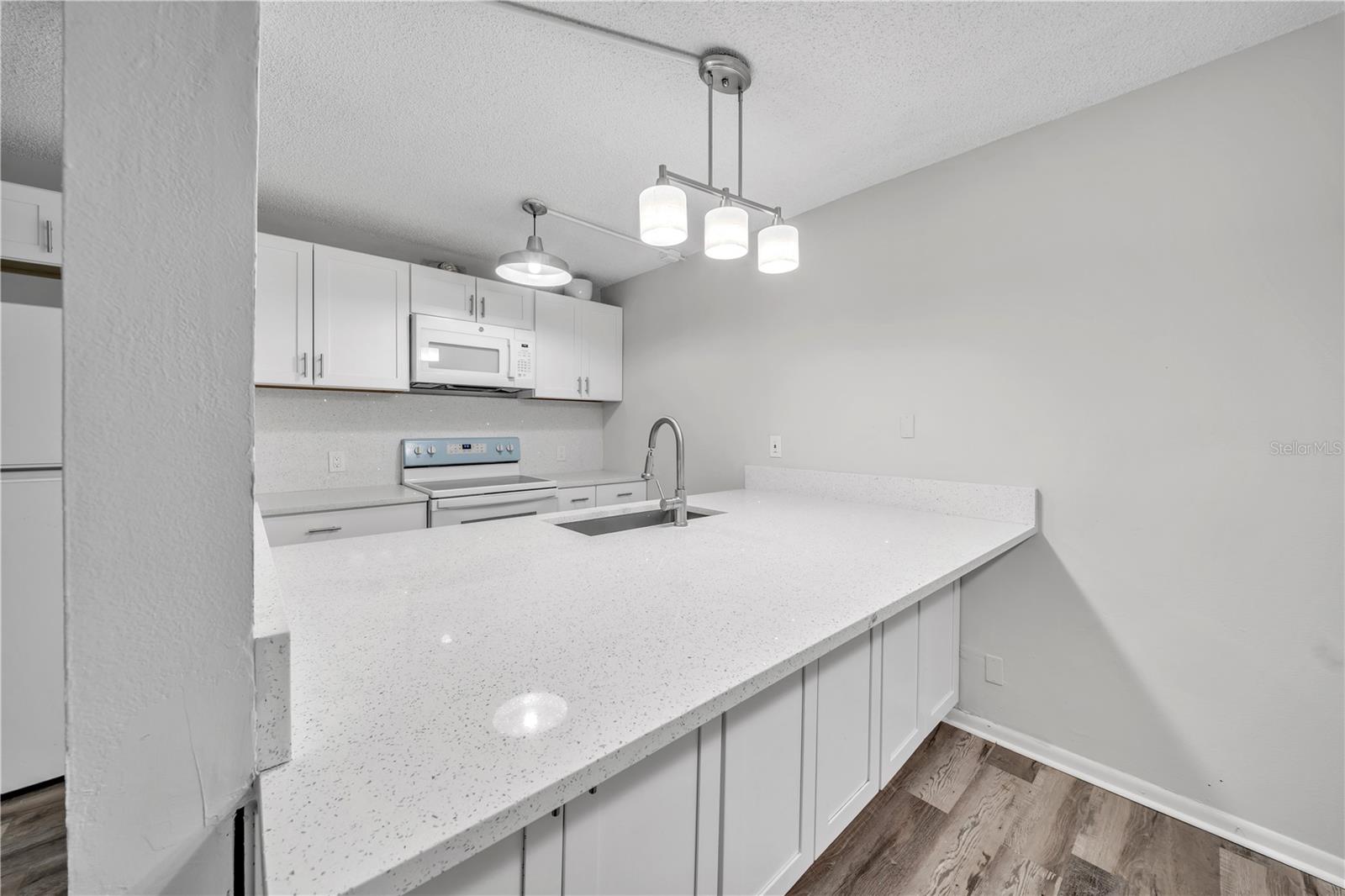 Image 18 of 36 For 2605 10th Court