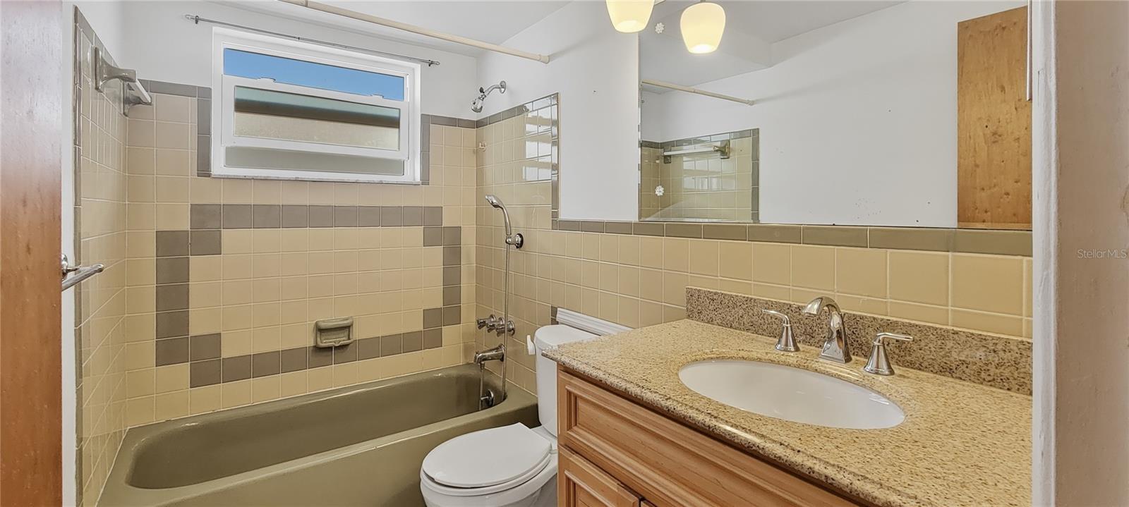 Image 7 of 14 For 6405 Nearco Drive