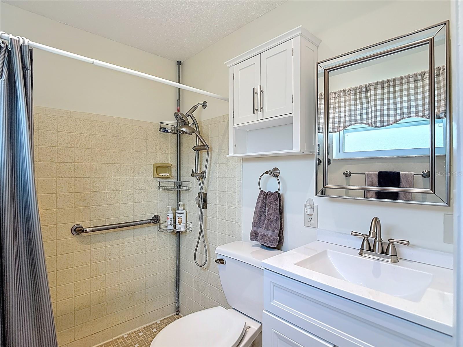 Image 17 of 51 For 8605 Sagewood Drive