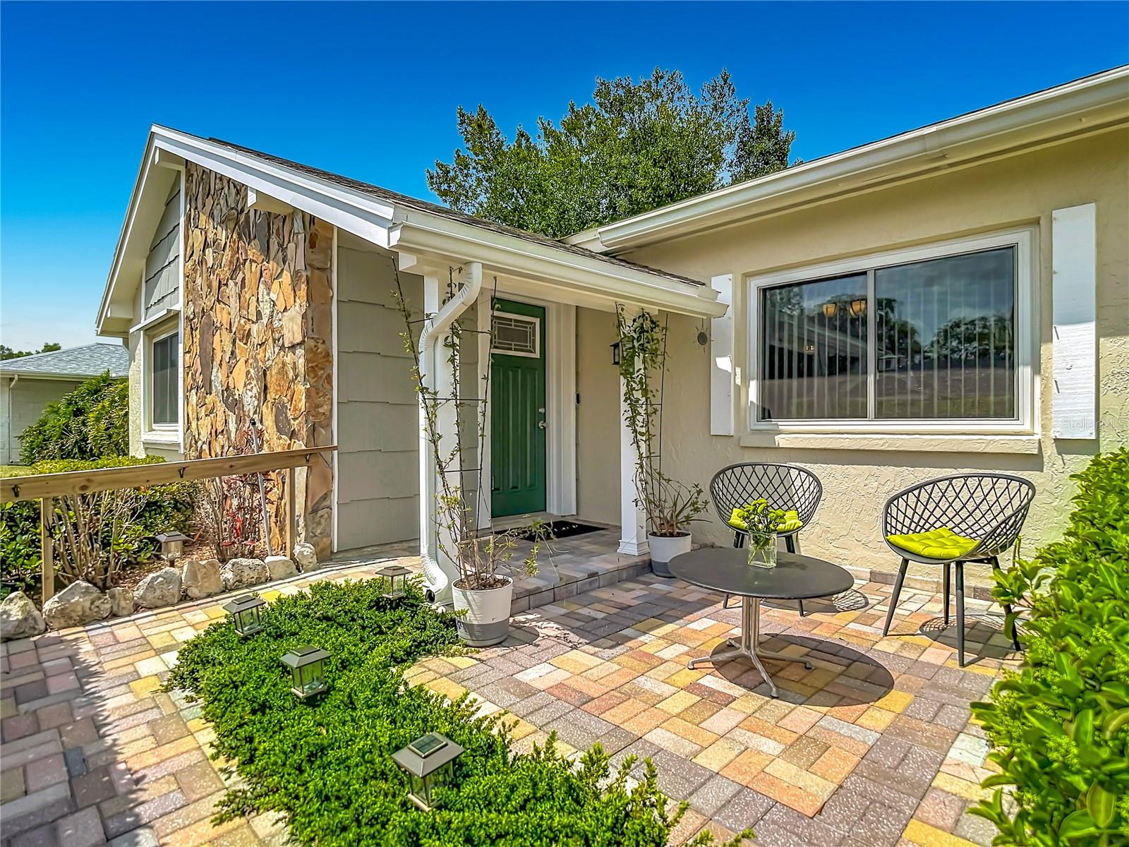 Image 4 of 51 For 8605 Sagewood Drive