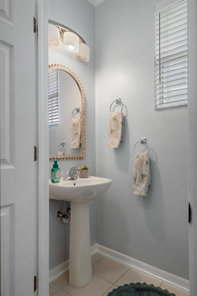 Image 23 of 60 For 31812 Spoonflower Circle