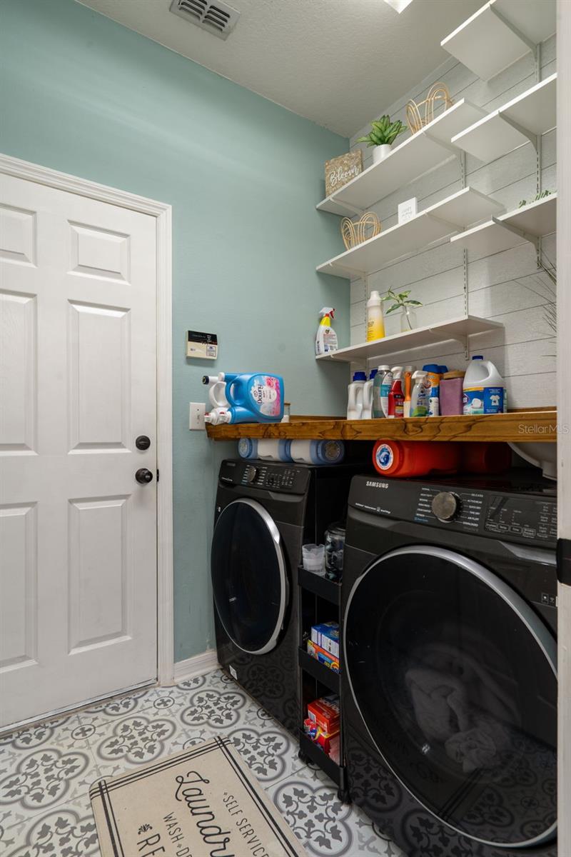 Image 24 of 60 For 31812 Spoonflower Circle