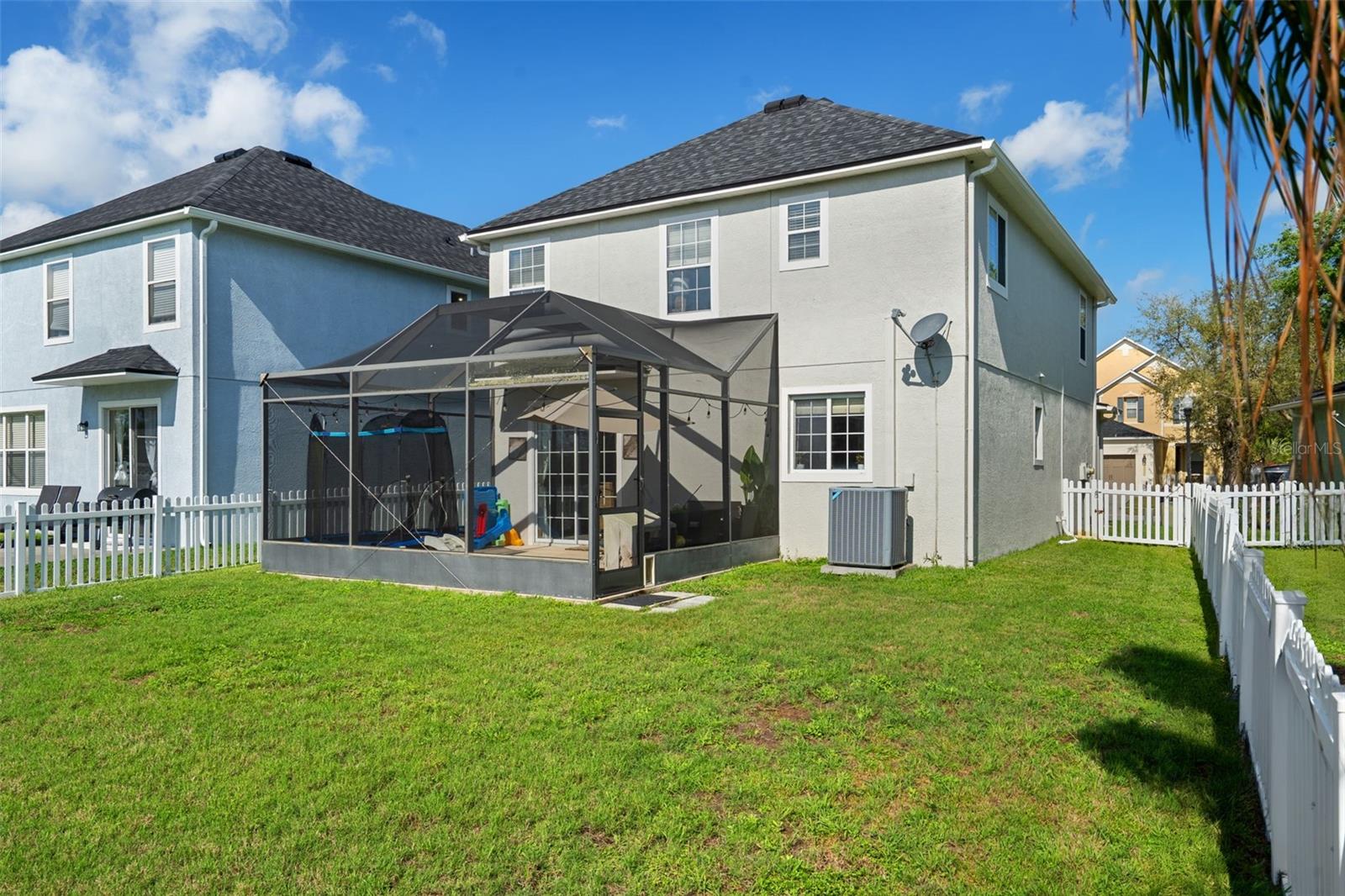 Image 41 of 60 For 31812 Spoonflower Circle