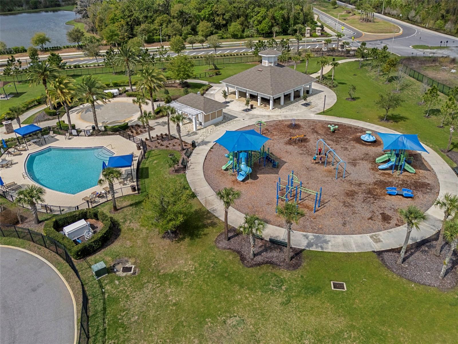 Image 7 of 60 For 31812 Spoonflower Circle