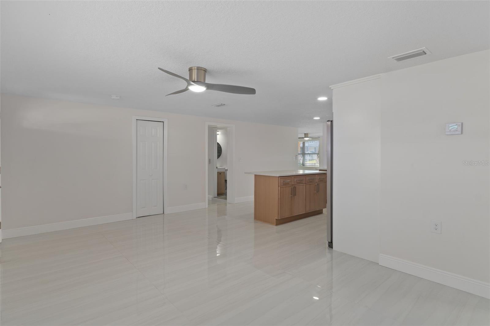 Image 11 of 51 For 3372 Minnow Creek Drive