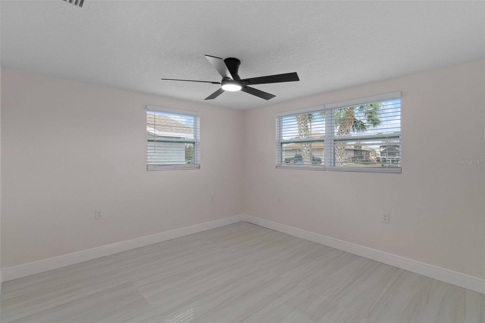 Image 30 of 51 For 3372 Minnow Creek Drive