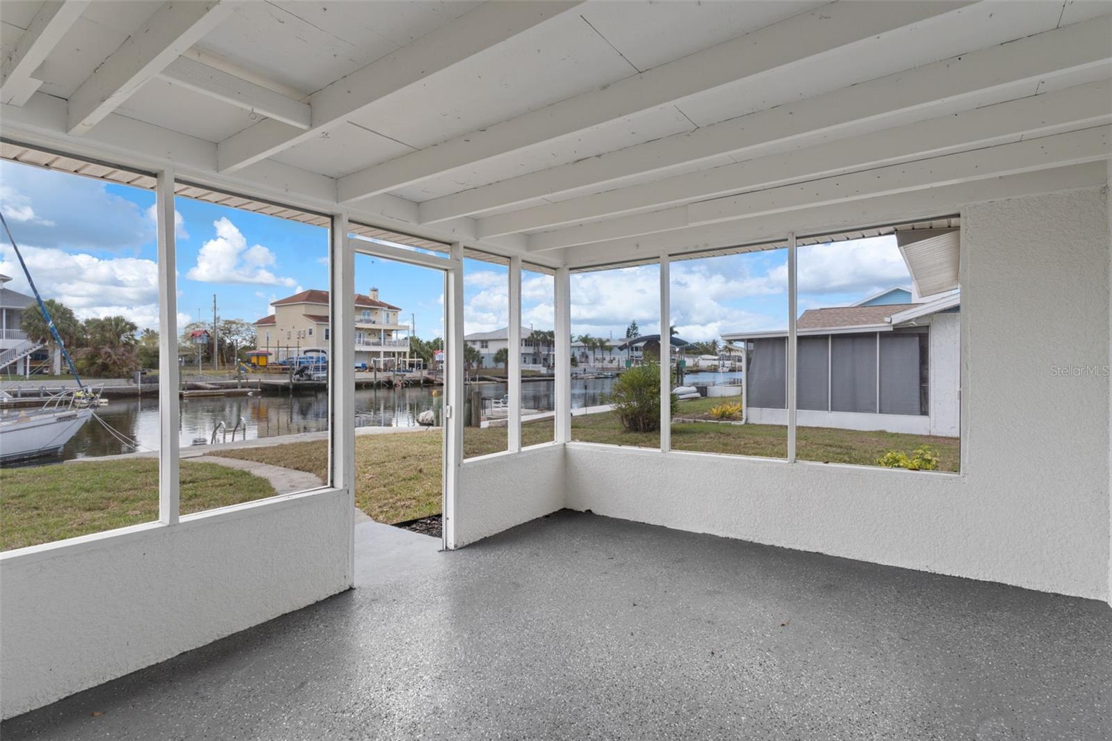 Image 35 of 51 For 3372 Minnow Creek Drive