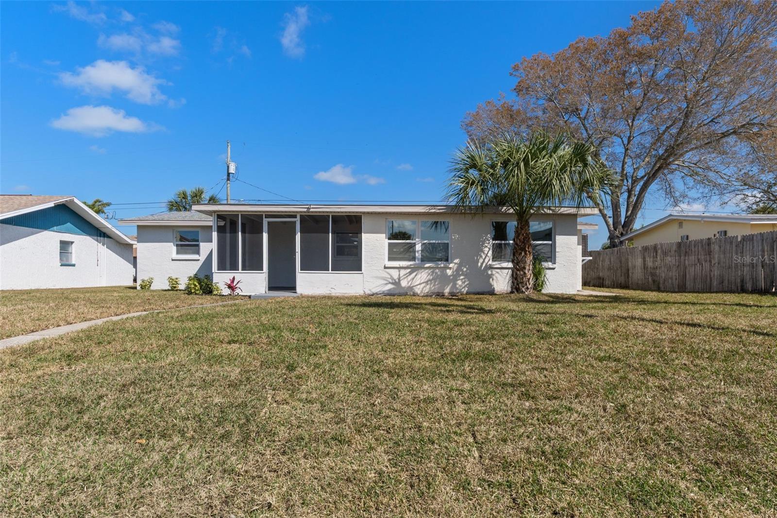 Image 39 of 51 For 3372 Minnow Creek Drive