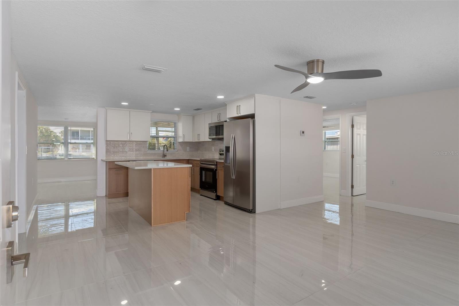 Image 6 of 51 For 3372 Minnow Creek Drive