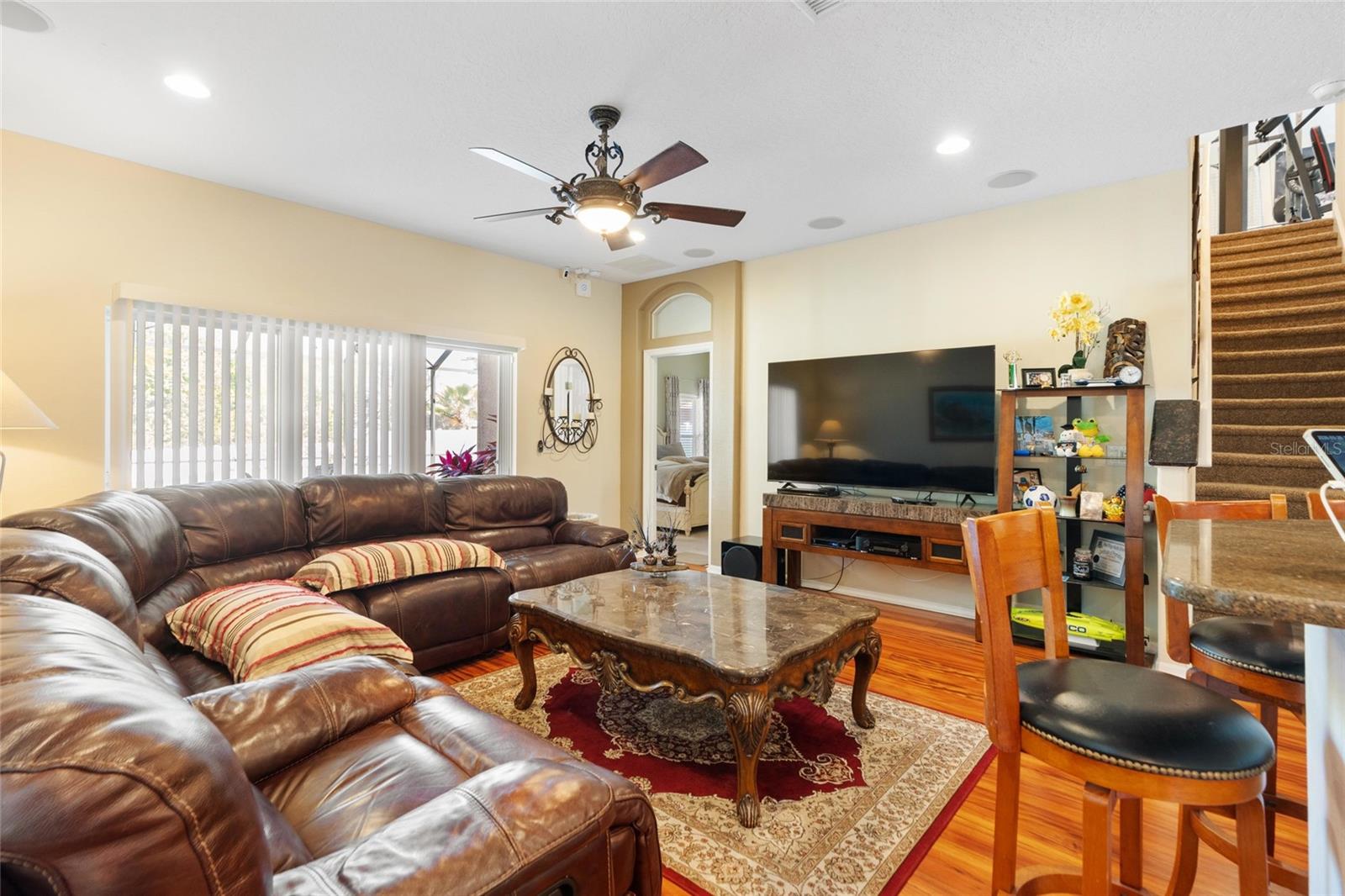 Image 18 of 67 For 11129 Oyster Bay Circle