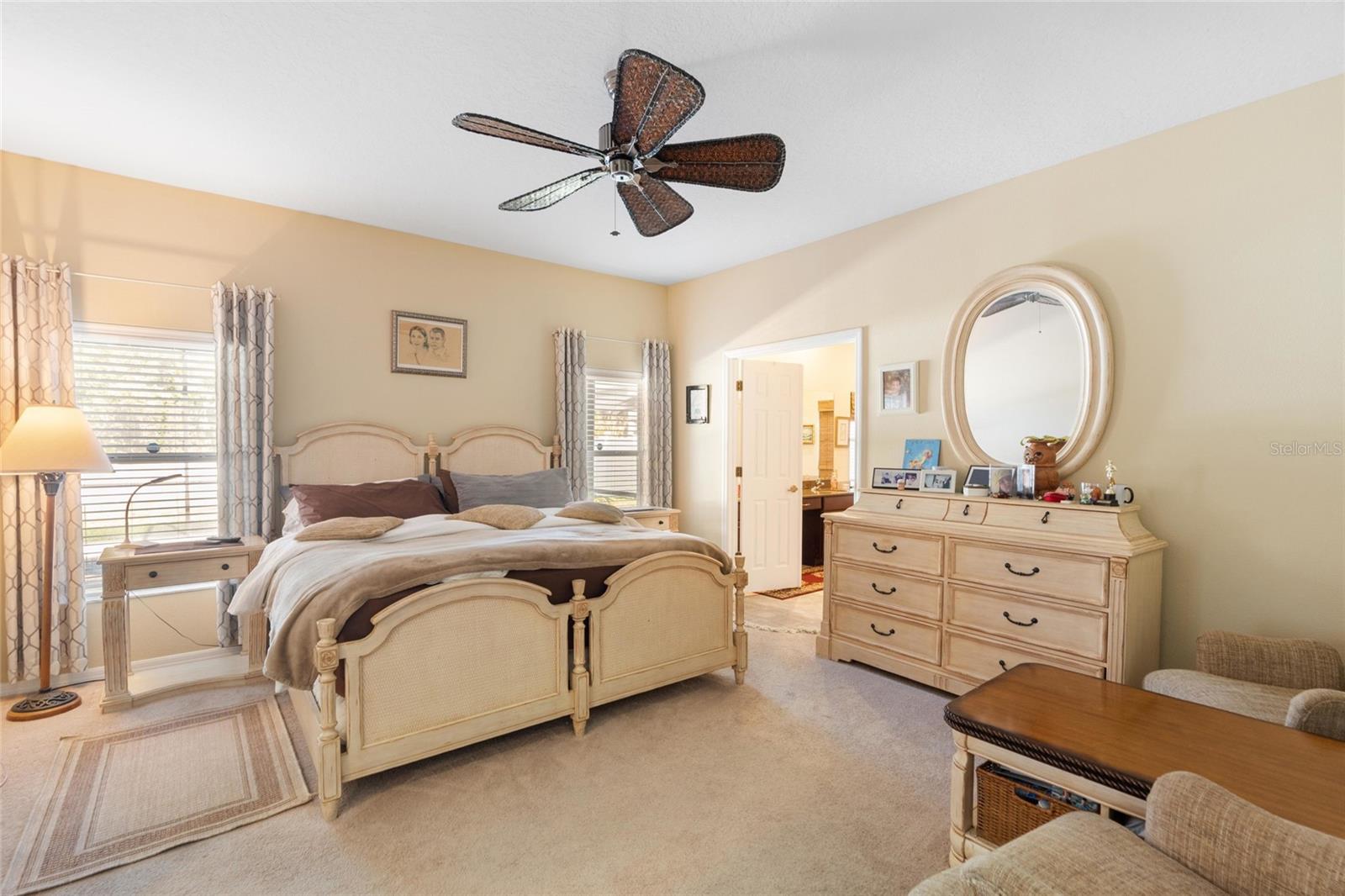 Image 19 of 67 For 11129 Oyster Bay Circle