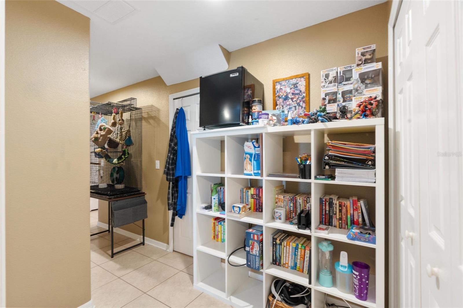 Image 25 of 67 For 11129 Oyster Bay Circle