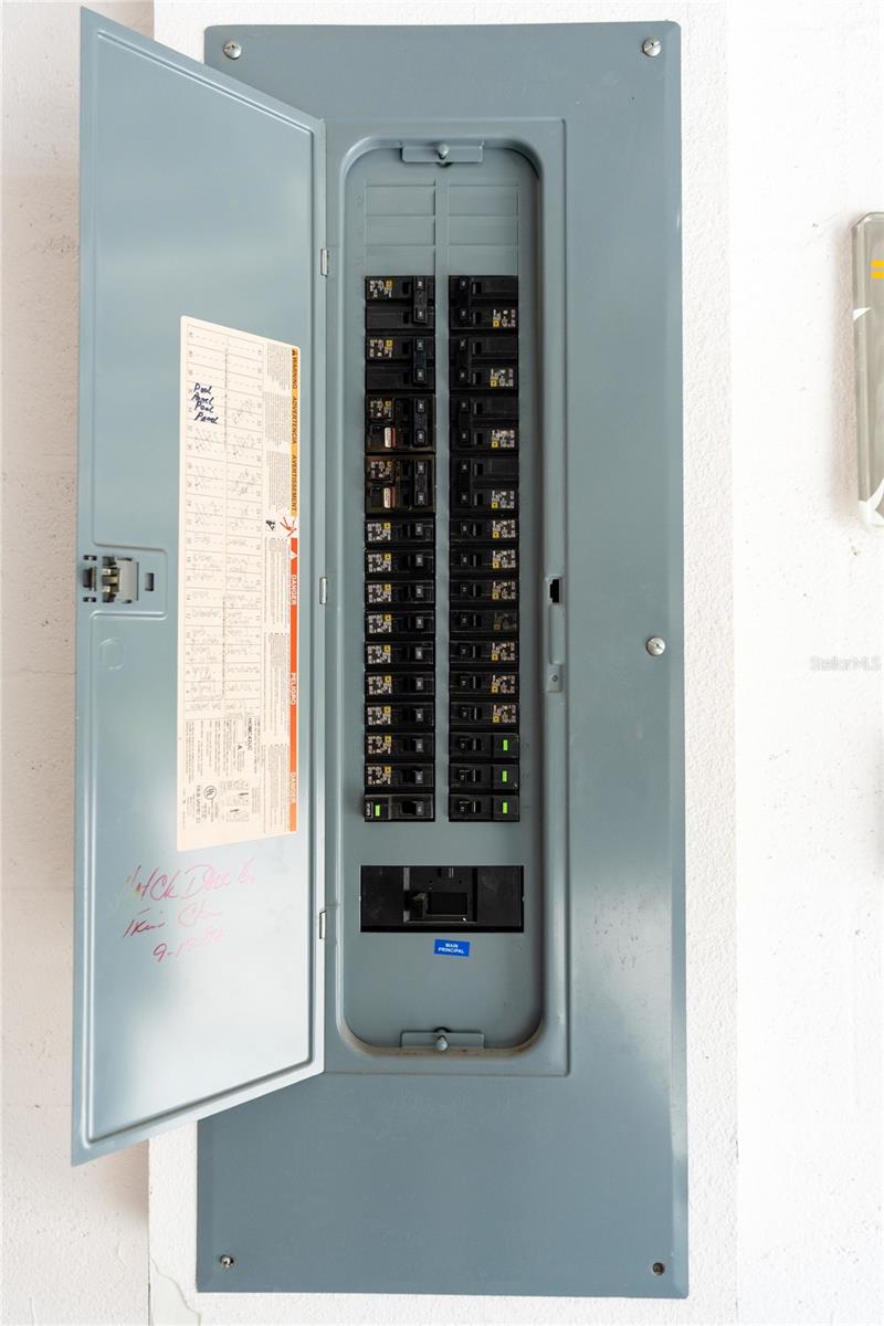 Image 46 of 67 For 11129 Oyster Bay Circle