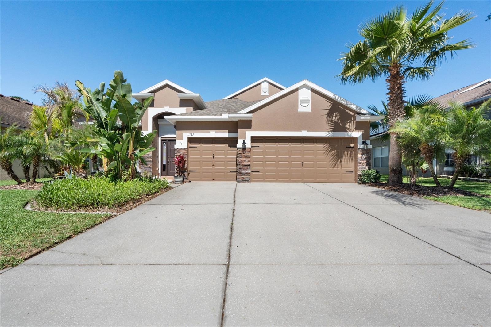 Image 7 of 67 For 11129 Oyster Bay Circle