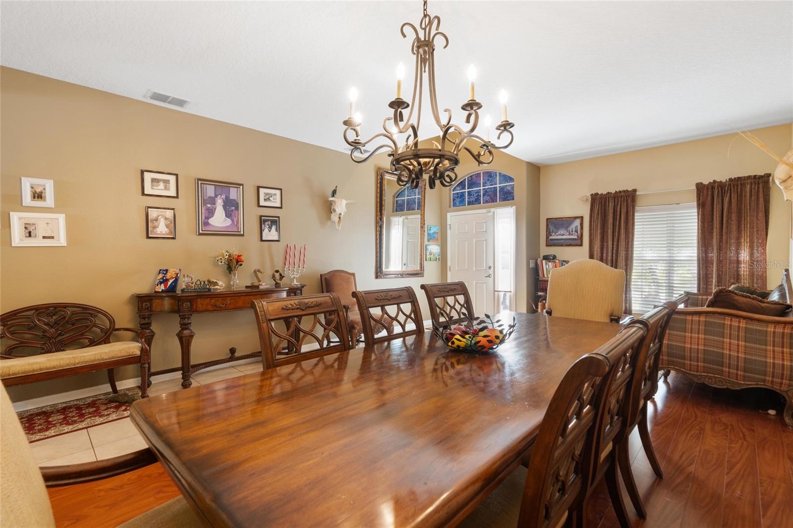 Image 9 of 67 For 11129 Oyster Bay Circle