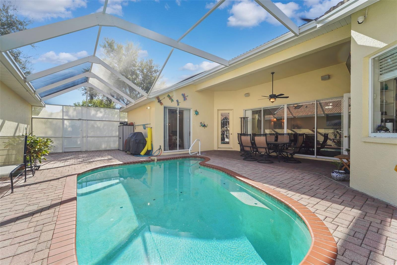 Image 28 of 43 For 4462 Caliquen Drive