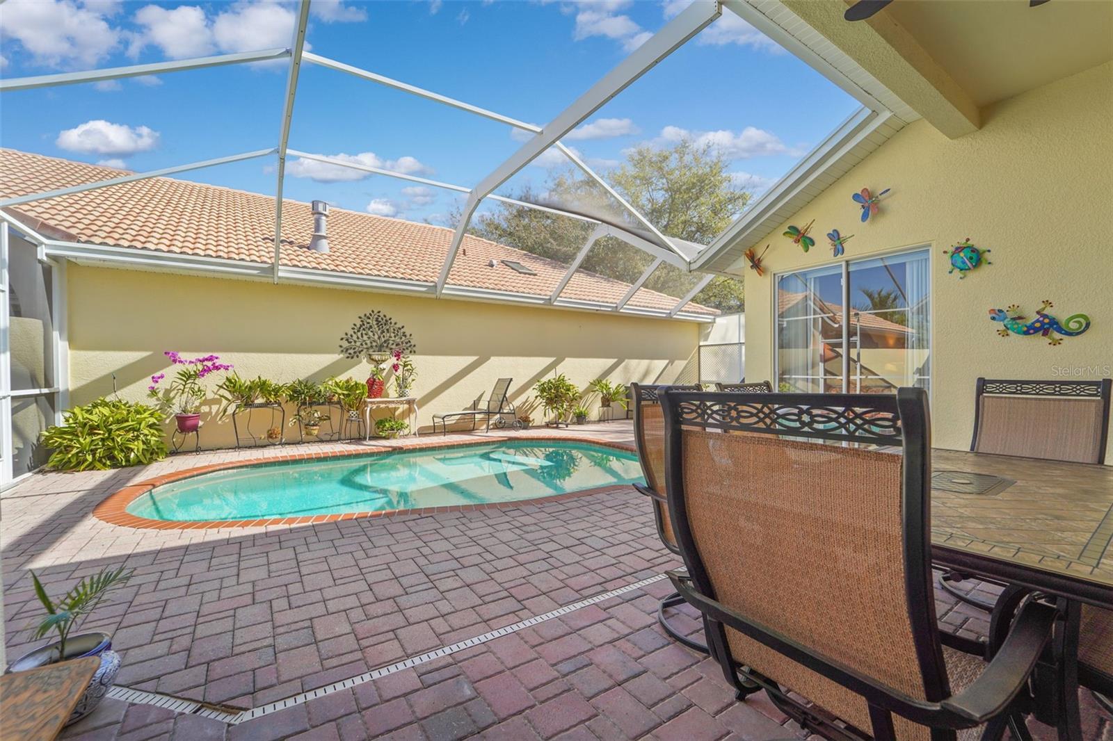 Image 29 of 43 For 4462 Caliquen Drive