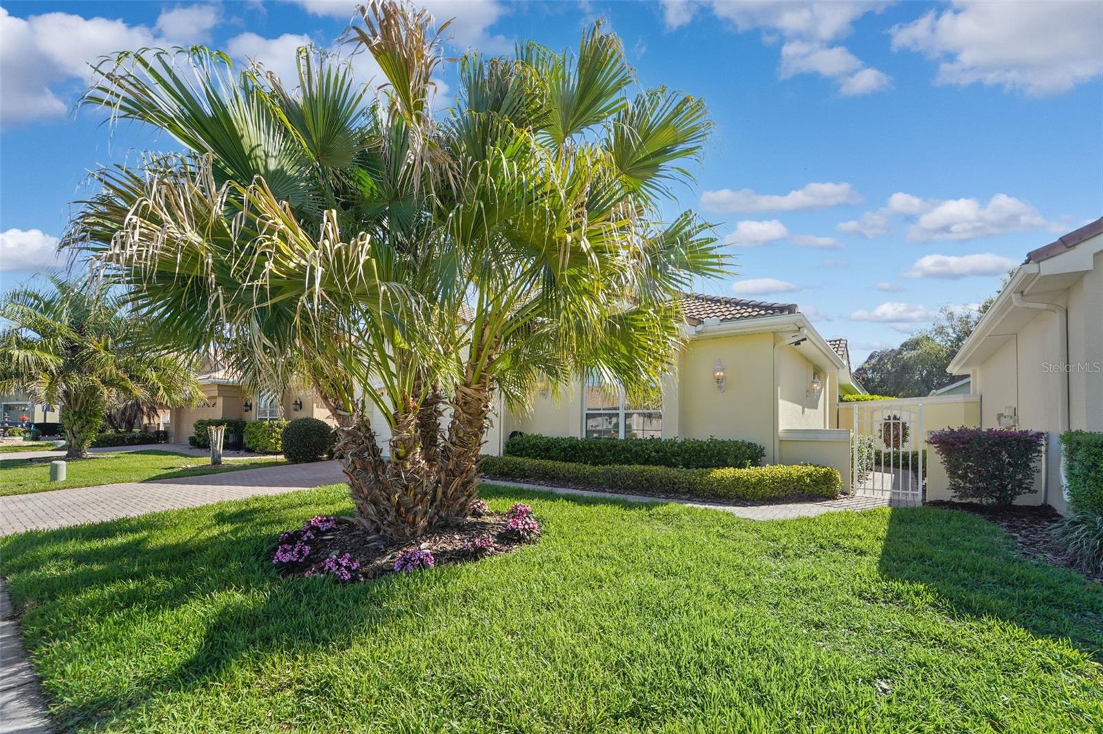Image 37 of 43 For 4462 Caliquen Drive