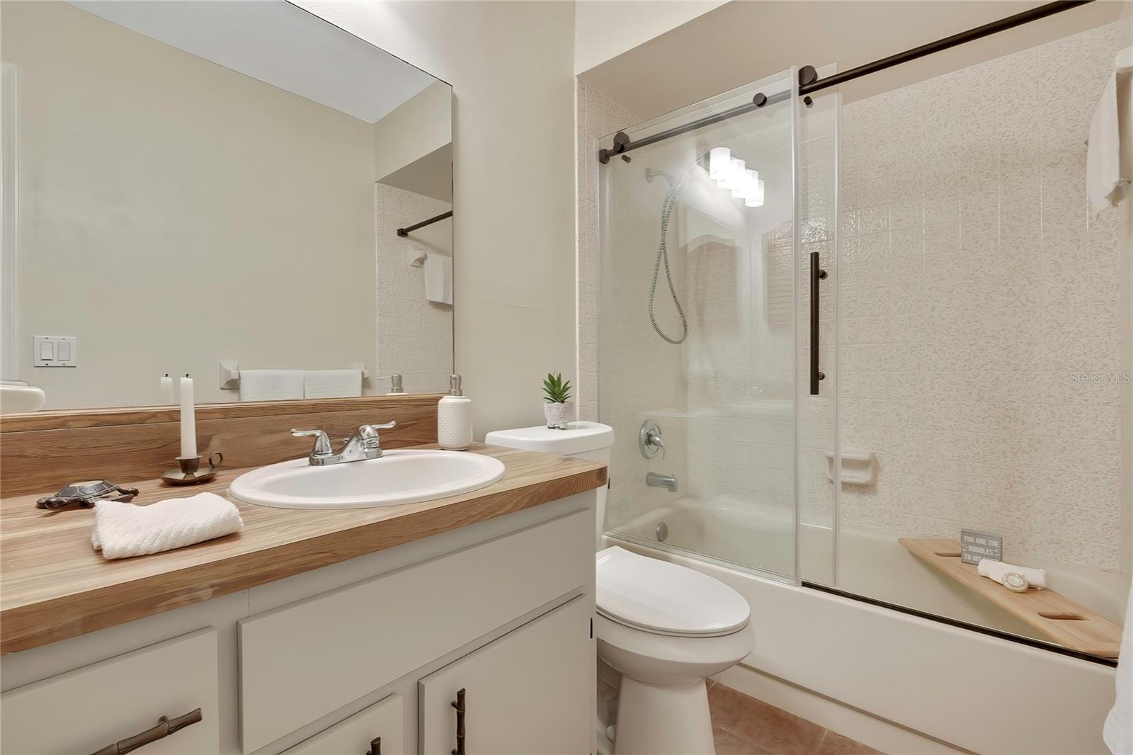 Image 27 of 39 For 1021 Waterfall Drive