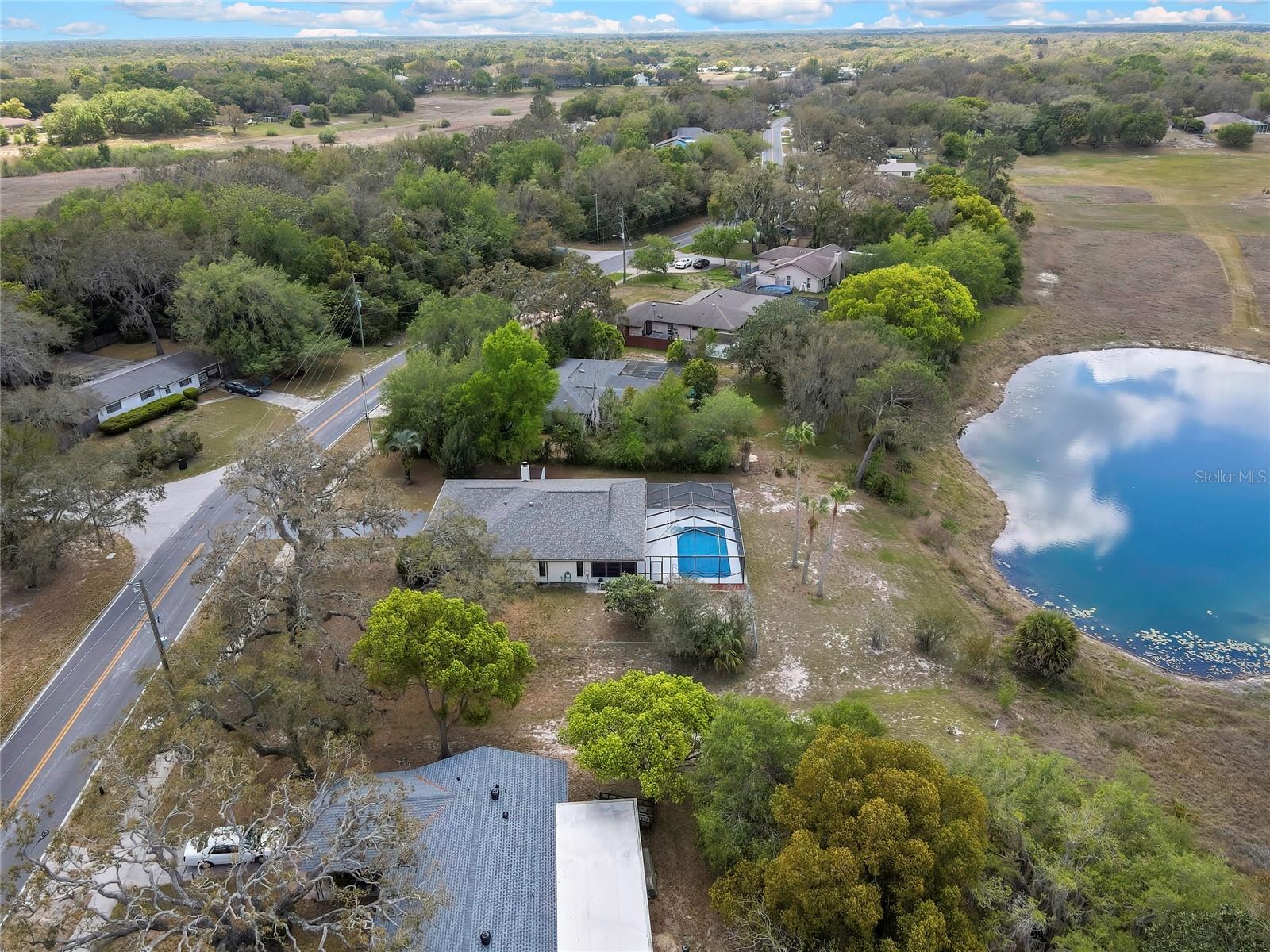 Image 34 of 39 For 1021 Waterfall Drive