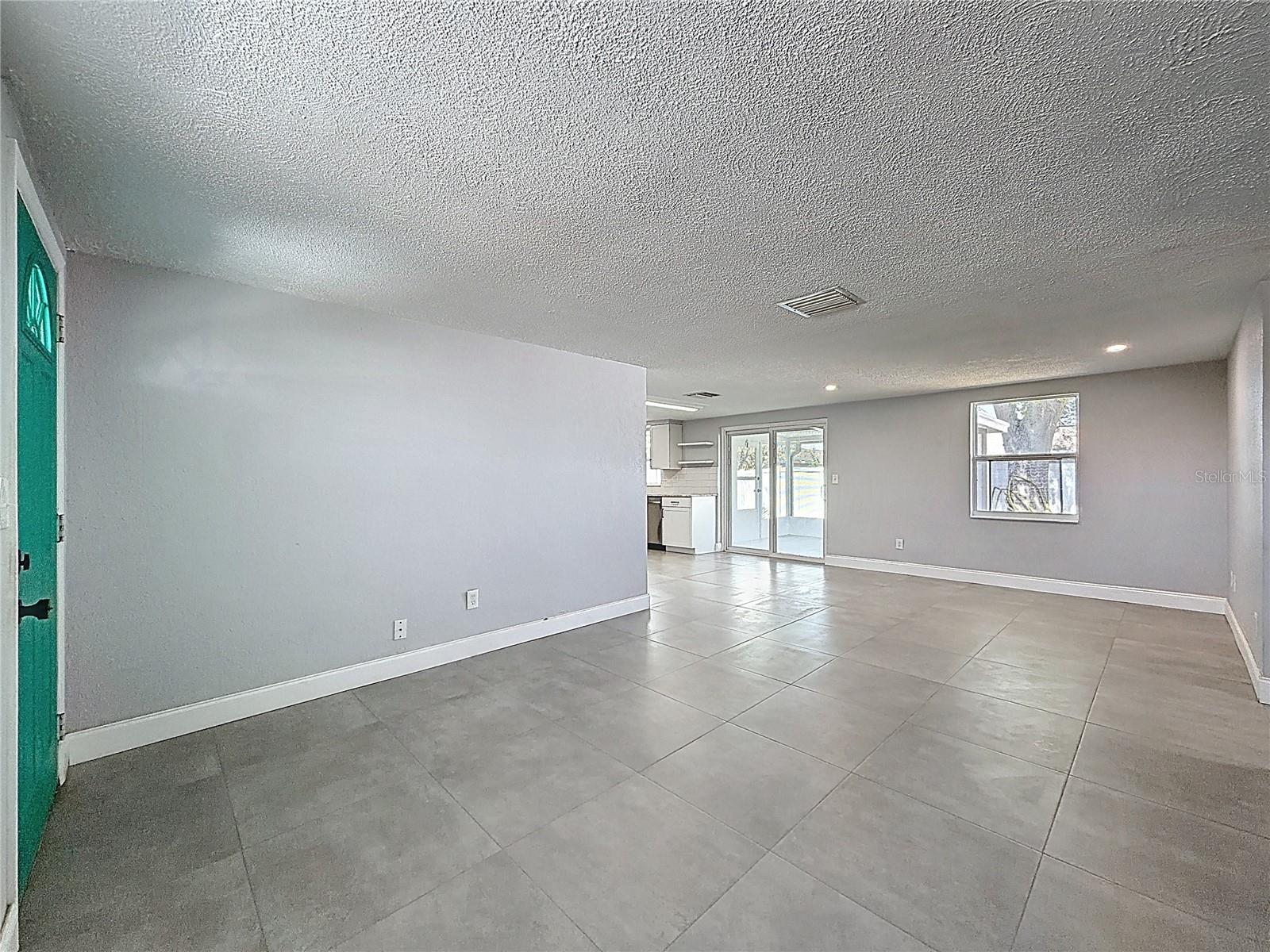 Image 13 of 40 For 3801 Sablewood Drive