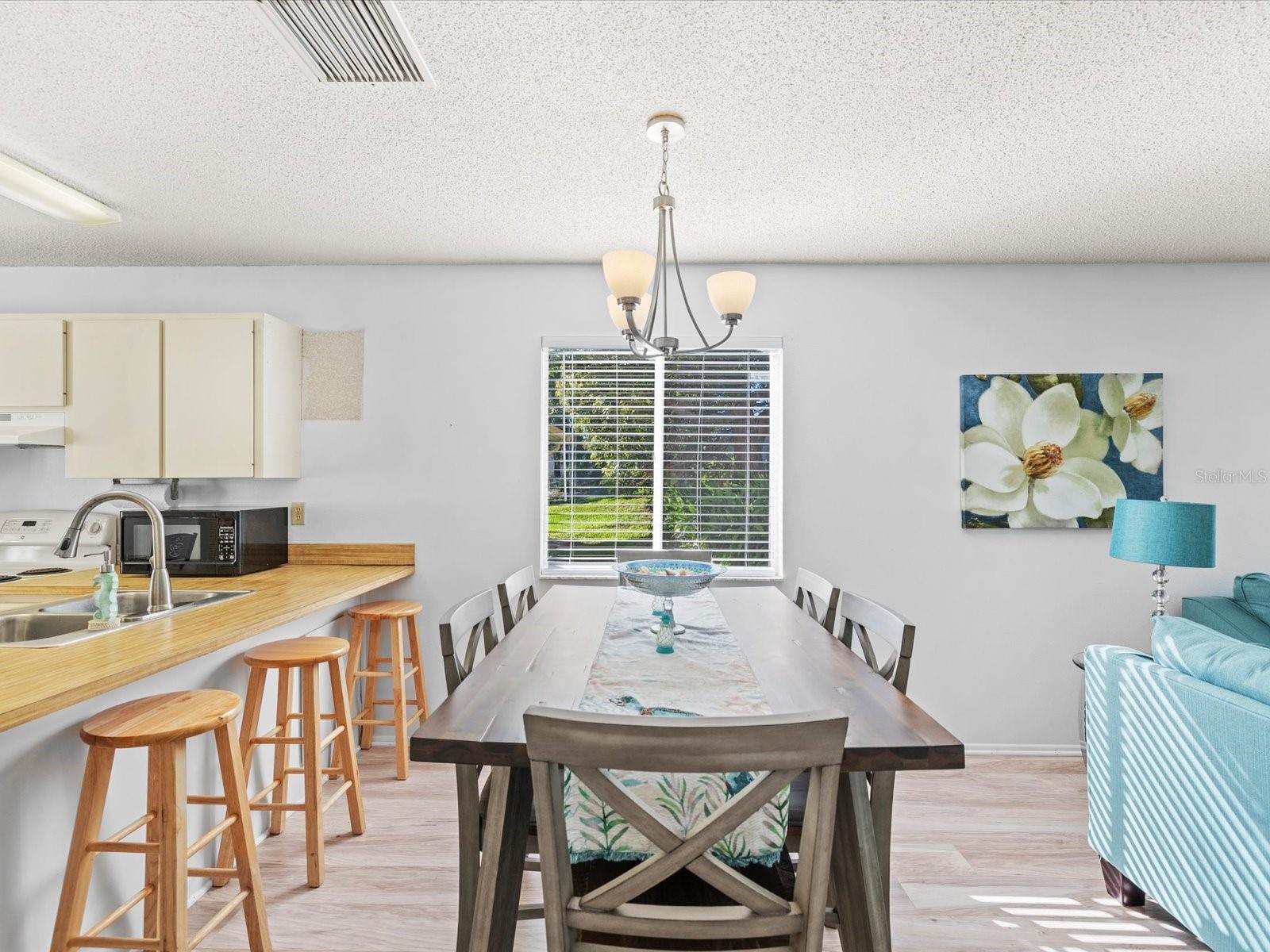 Image 16 of 68 For 4505 Glen Hollow