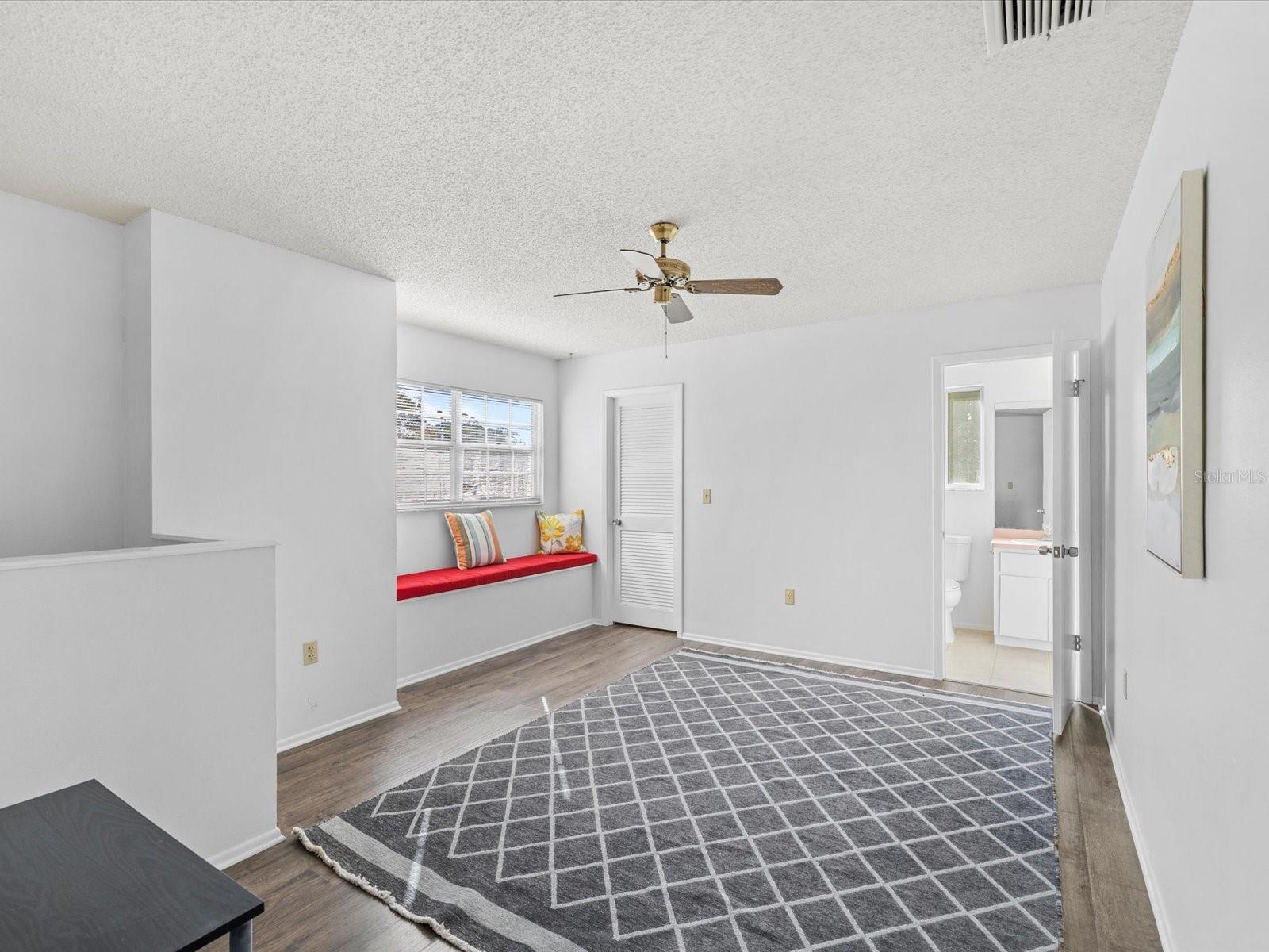 Image 26 of 68 For 4505 Glen Hollow