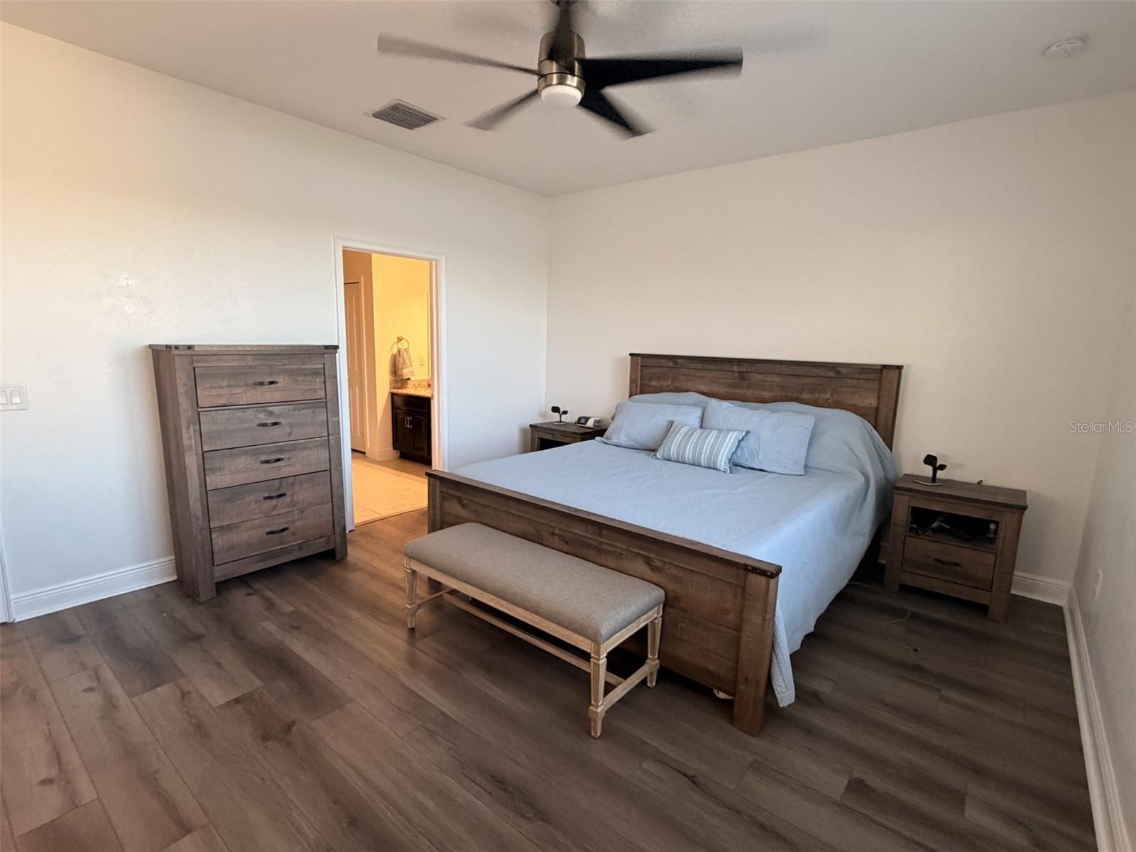 Image 20 of 71 For 13850 Moosehead Circle