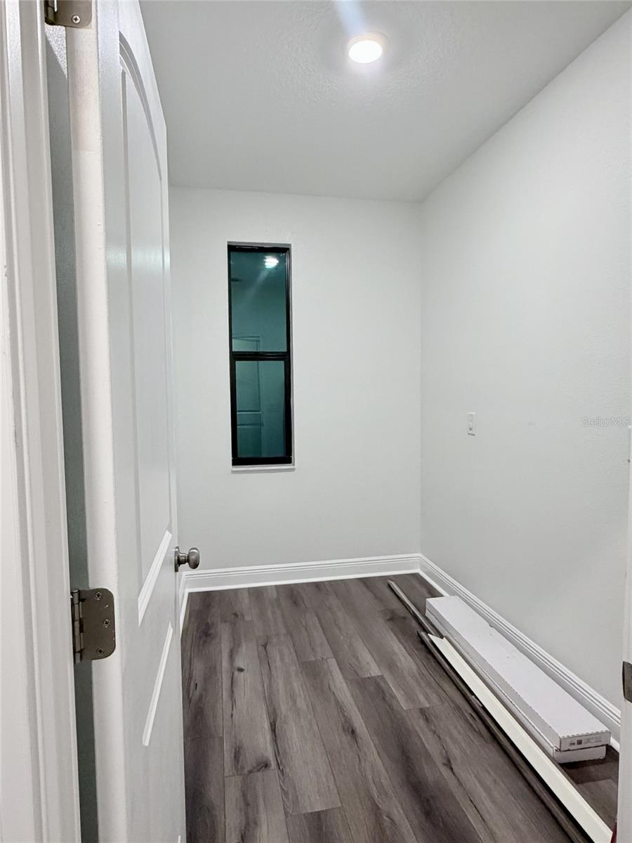 Image 24 of 71 For 13850 Moosehead Circle