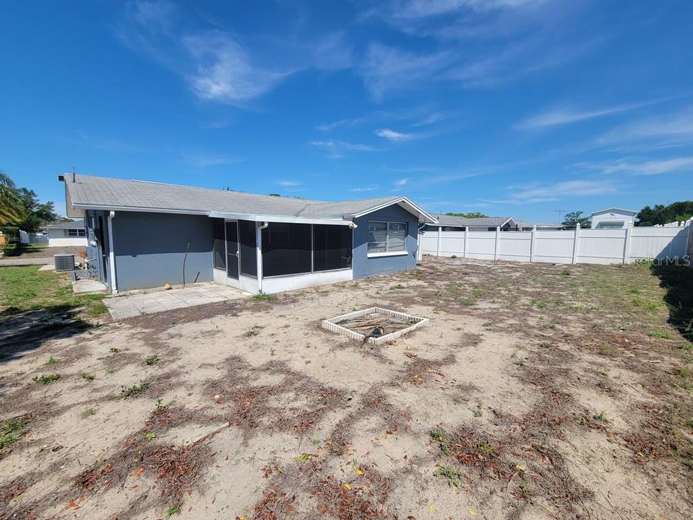 Image 17 of 18 For 7920 Pineapple Lane