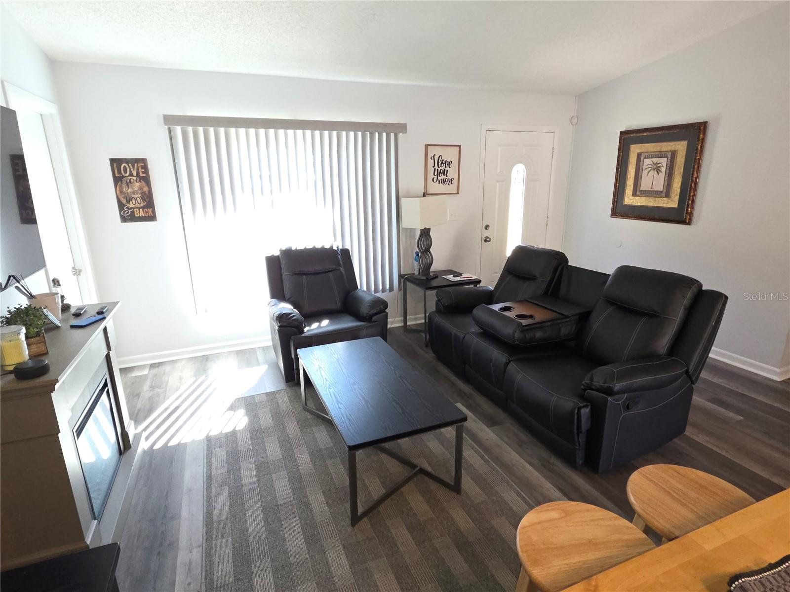 Image 5 of 22 For 11236 Gifford Drive