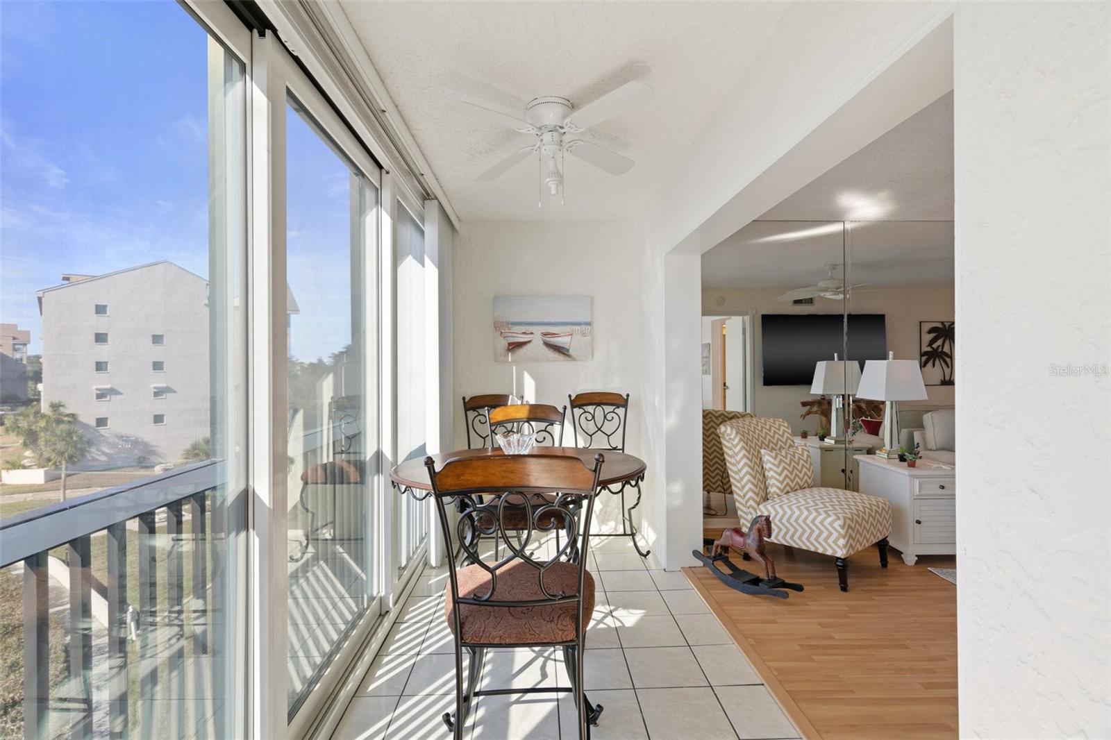 Image 33 of 60 For 8251 Brent Street 936