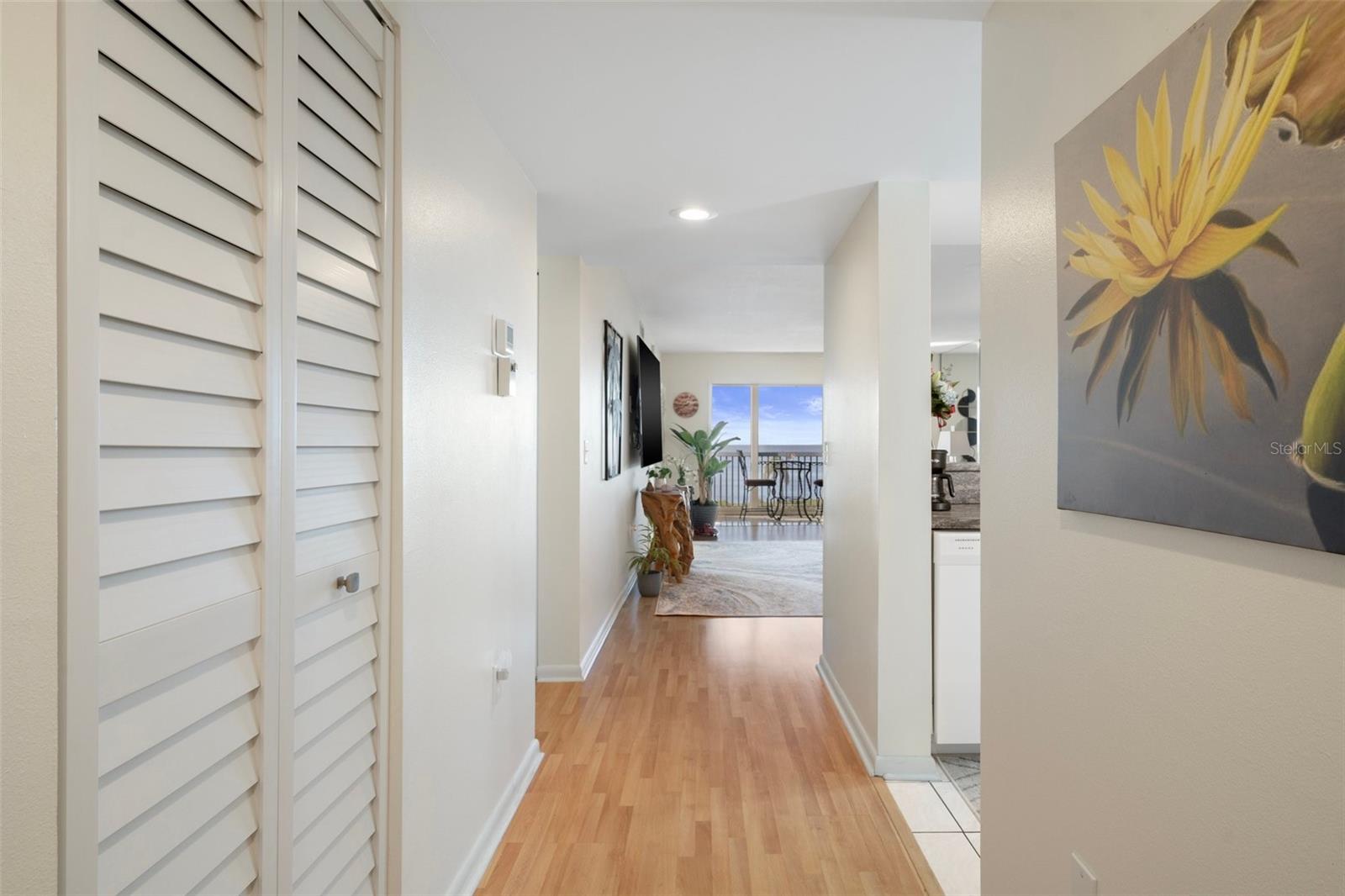 Image 6 of 60 For 8251 Brent Street 936