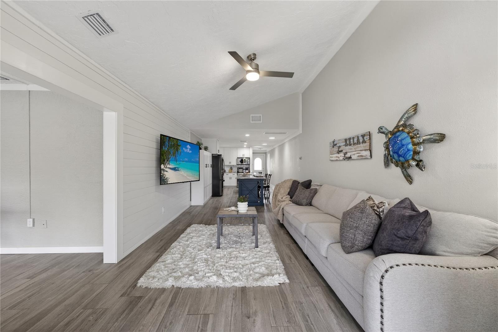 Image 11 of 50 For 5851 Rio Drive